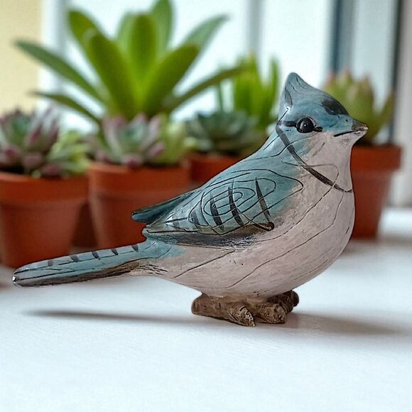 Carved Blue Jay Bird Figure Resin Hadpainted Diorama Shadowbox Cottage Garden. - Picture 16 of 16